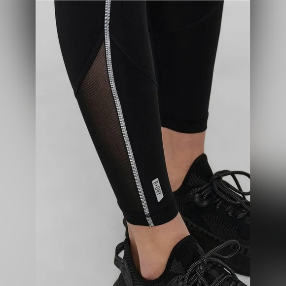 🍒EUC ONLY PLAY Performance Training High Waist Leggings - Picture 4 of 16